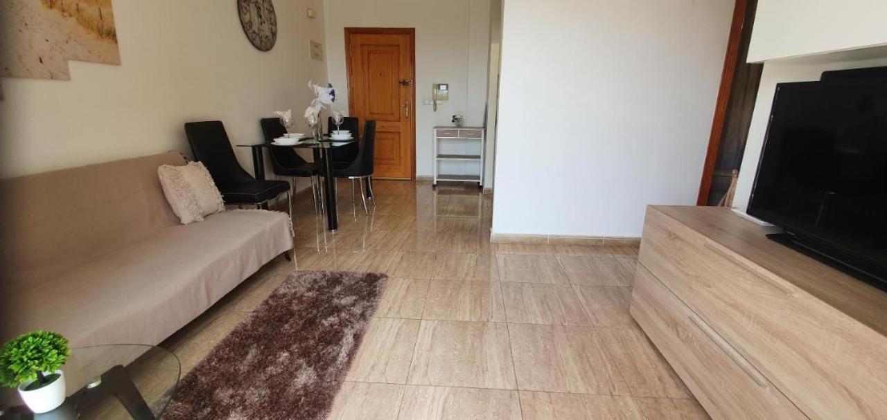 Harbour View - 2 Bed Apt - Torrevieja Appartement Buitenkant foto